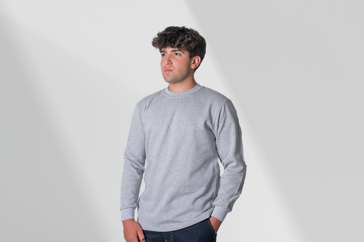 Zero Collar Two Yarn Sweatshirt Products